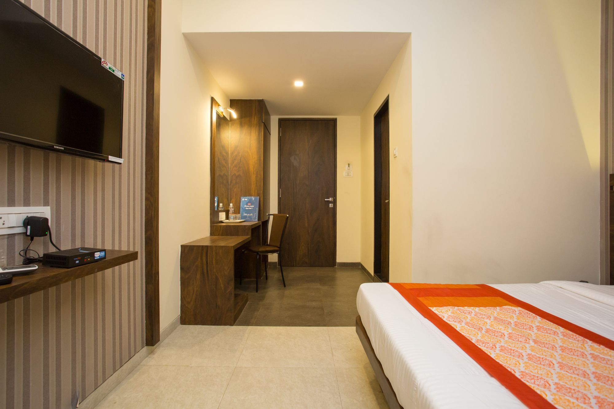 فندق Oyo 7156 Hill View Residency نافي مومباي المظهر الخارجي الصورة